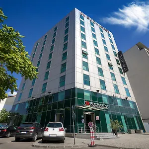4* Szálloda Ch