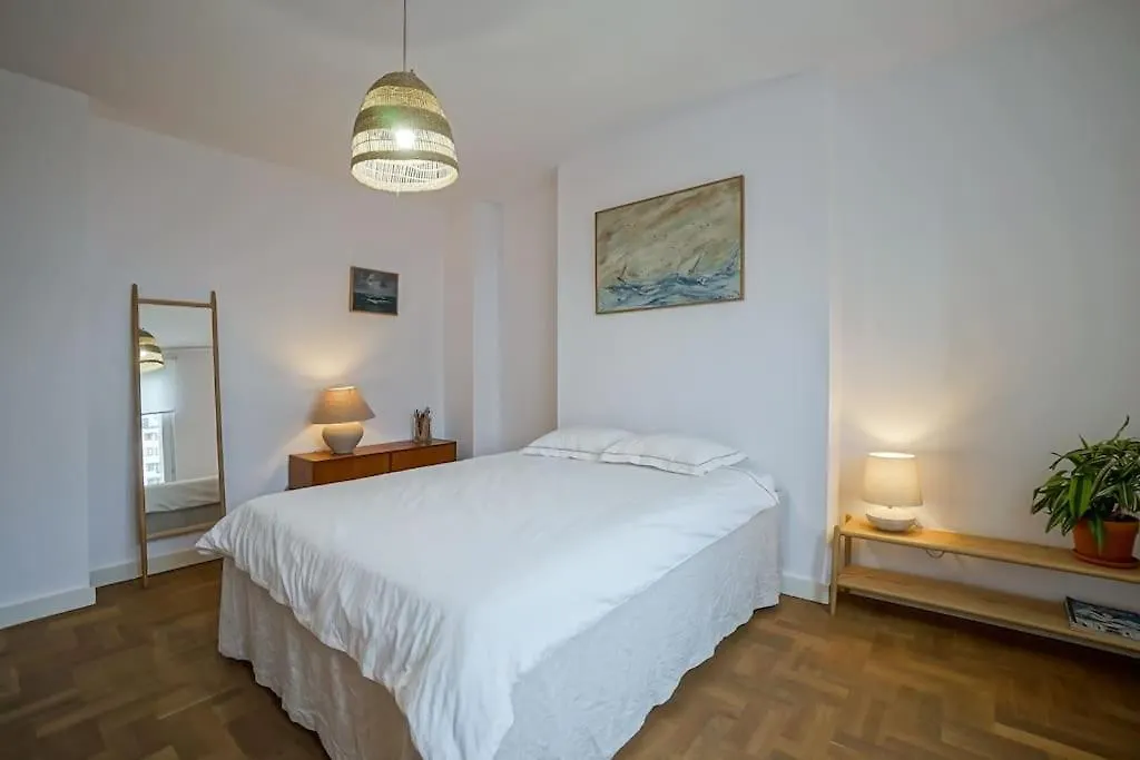 Central Apartment - Nido'S Area Bukarest