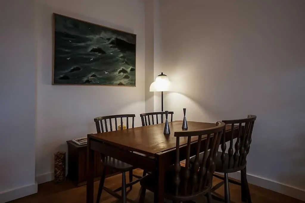 Central Apartment - Nido'S Area Bukarest